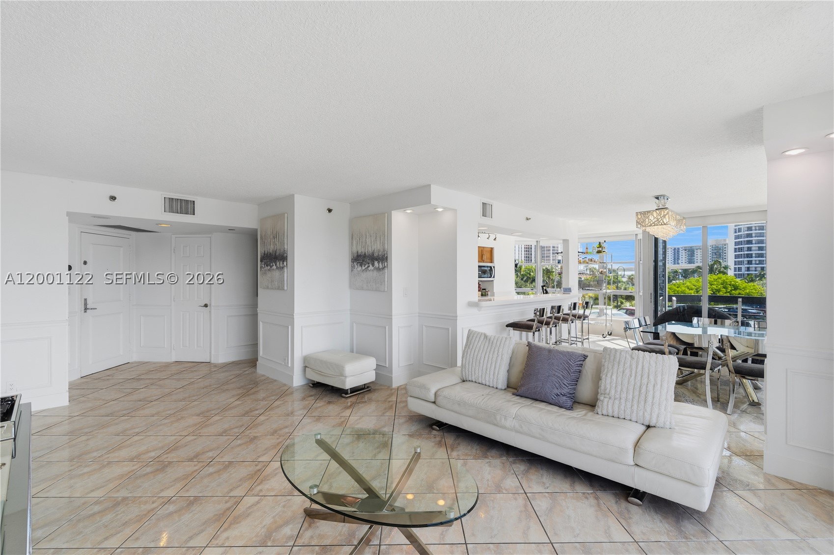 Aventura photo 5