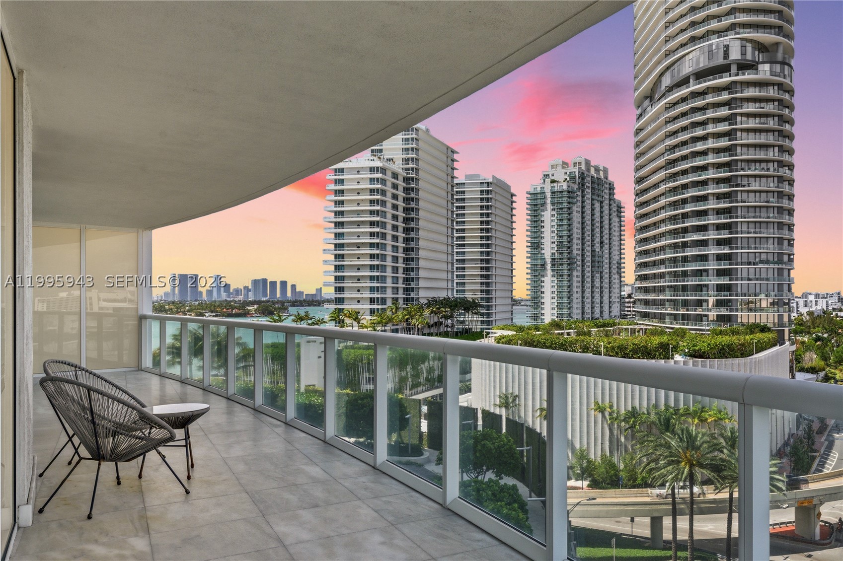 Miami Beach photo 2