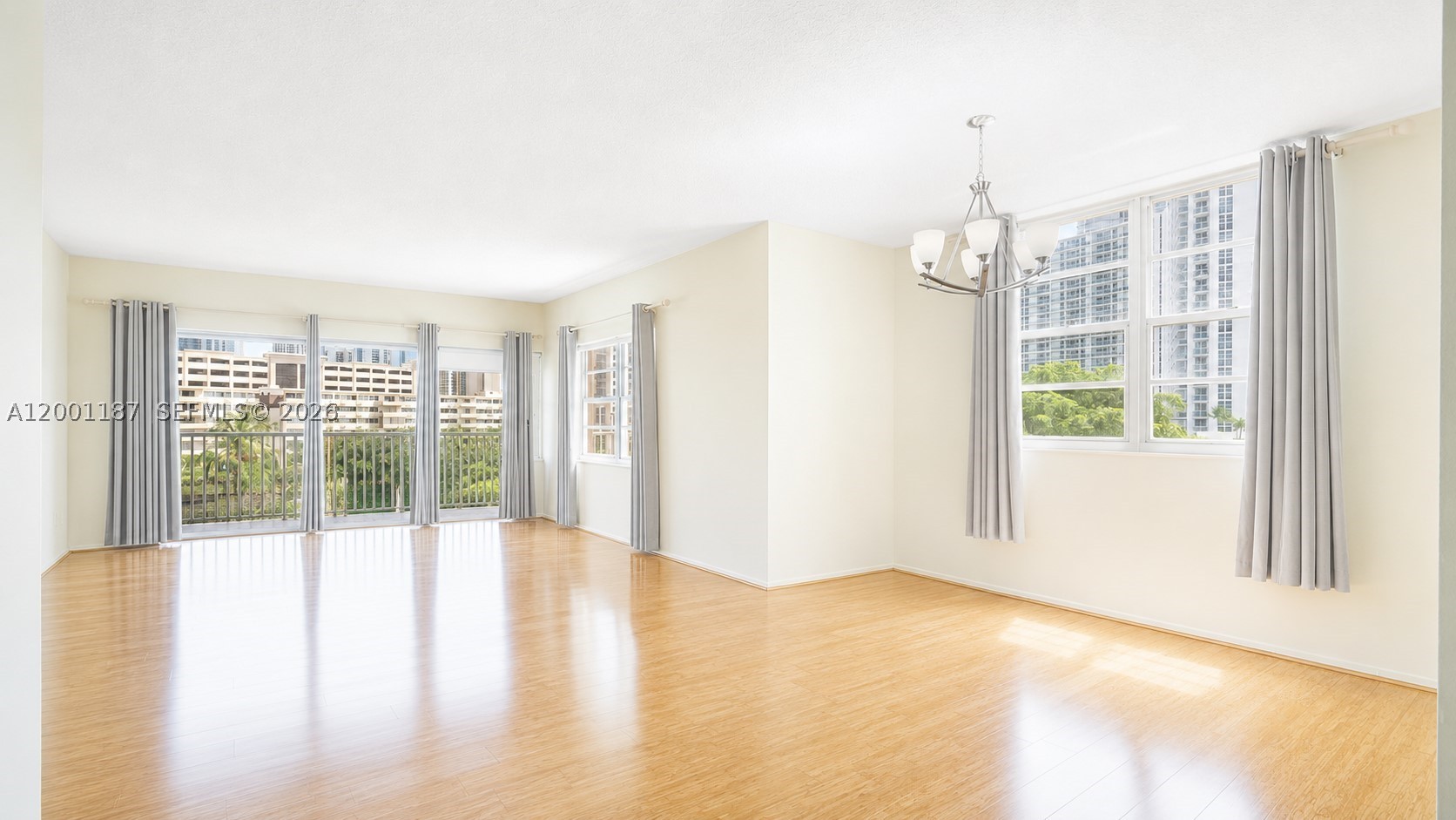 Sunny Isles Beach photo 3