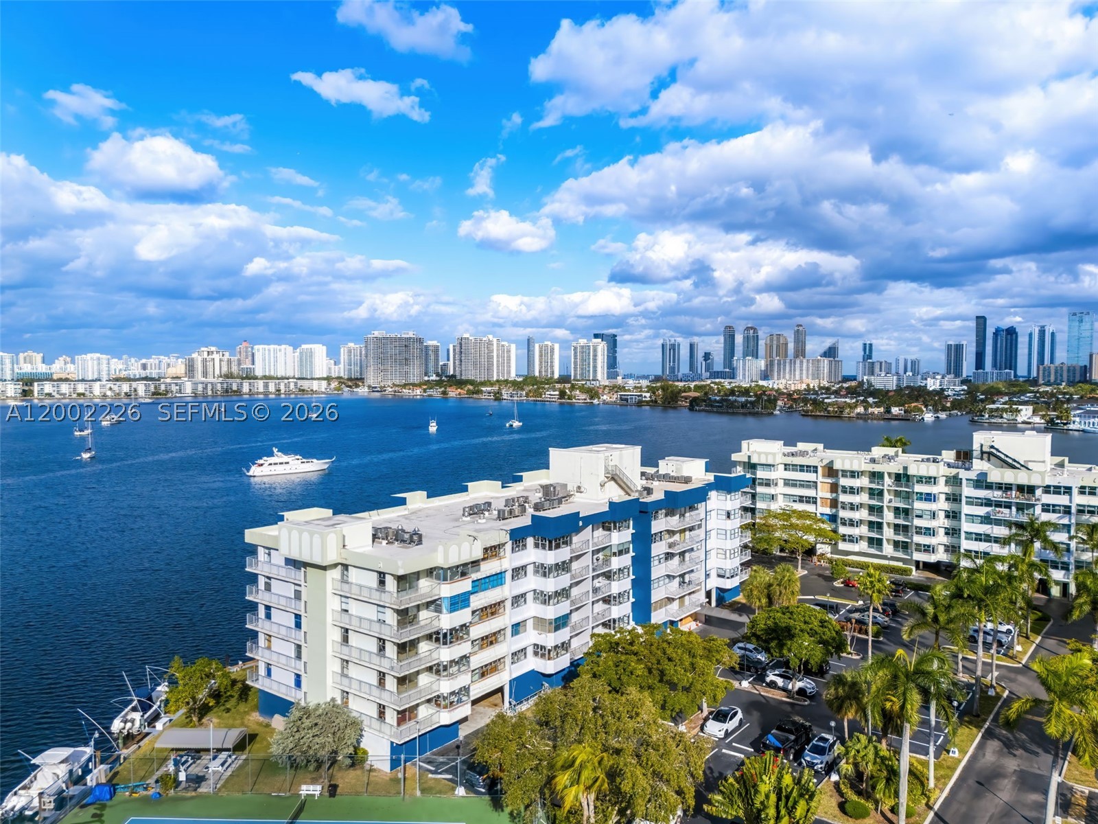 North Miami Beach photo 1