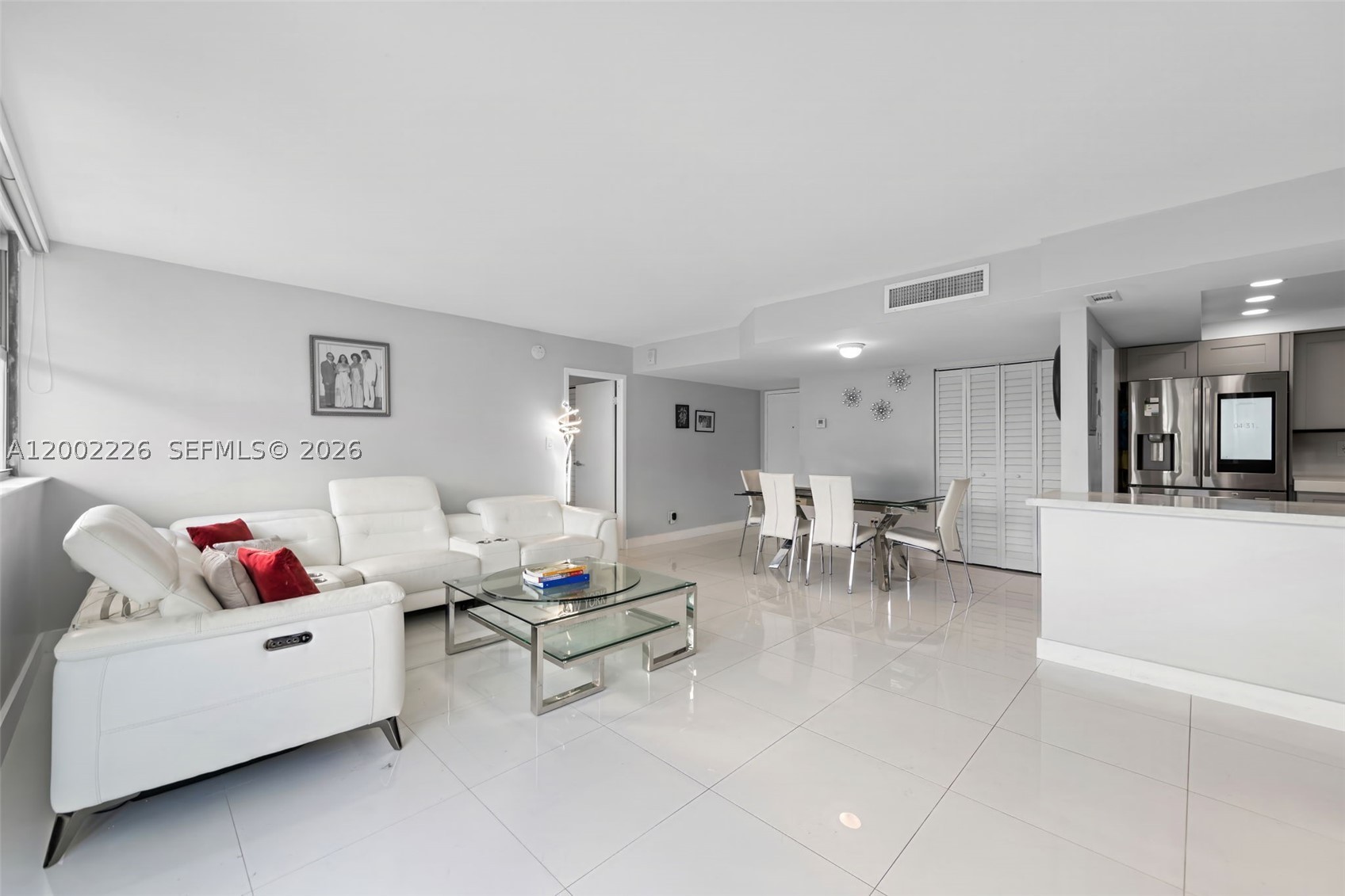 North Miami Beach photo 4