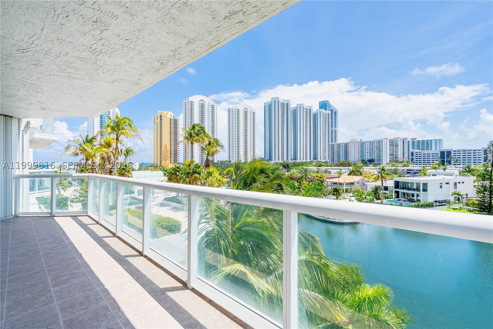Sunny Isles Beach photo 1