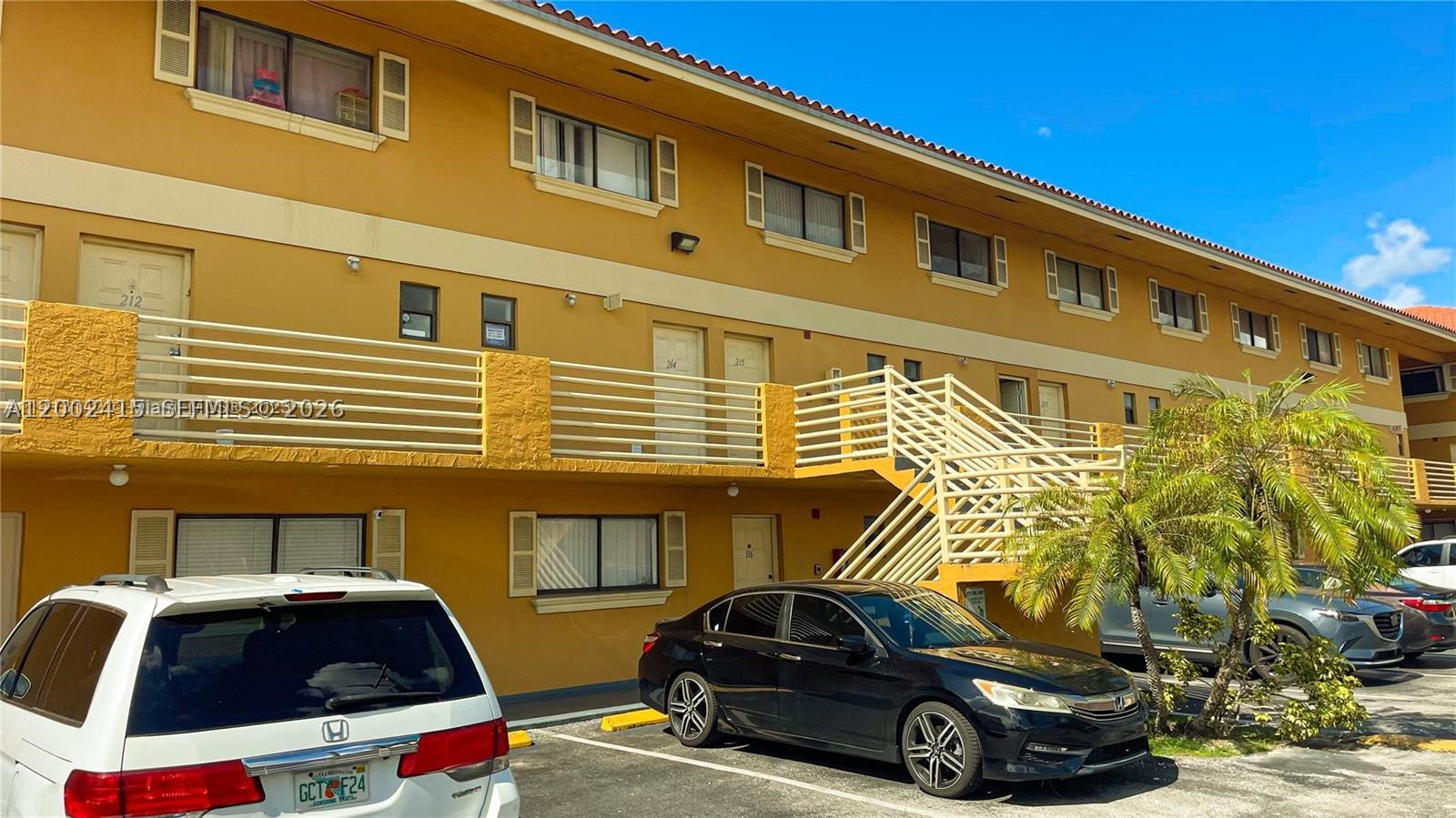 Hialeah Gardens photo 2