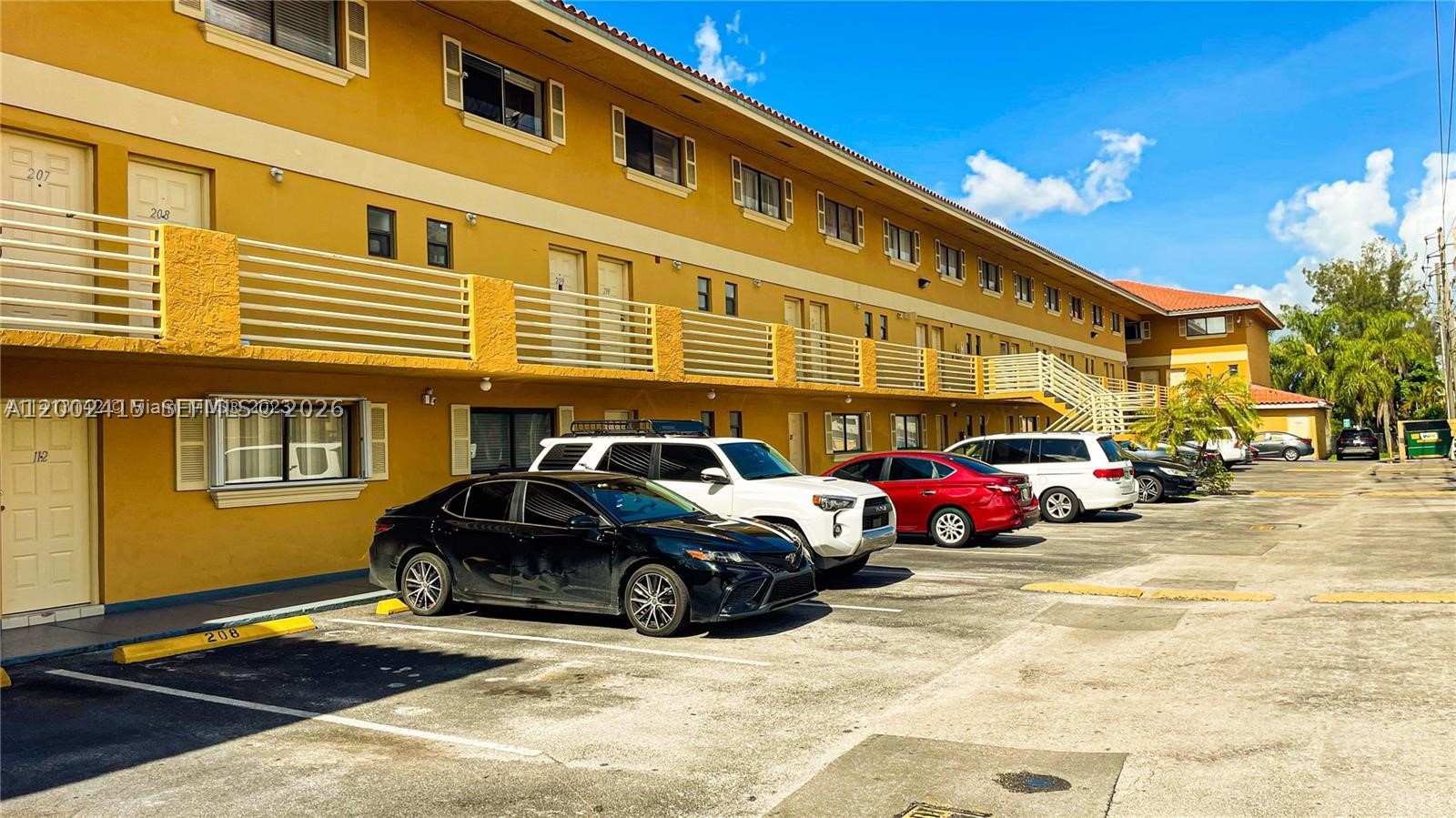 Hialeah Gardens photo 3