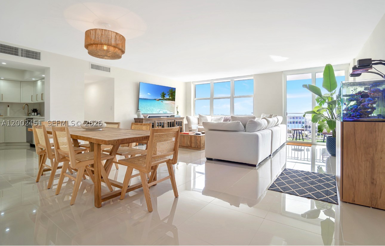 North Miami photo 2
