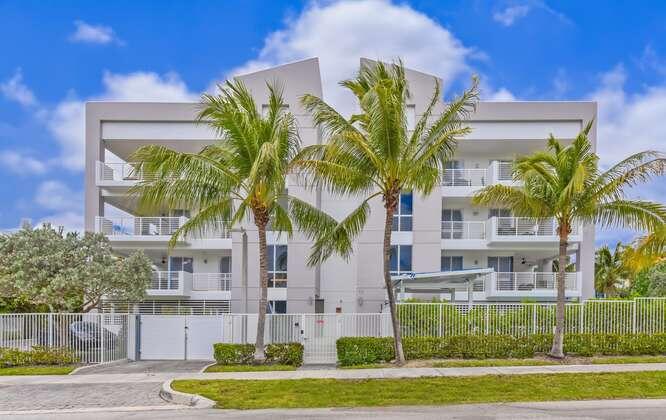 Deerfield Beach photo 1