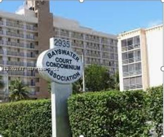 North Miami Beach photo 1