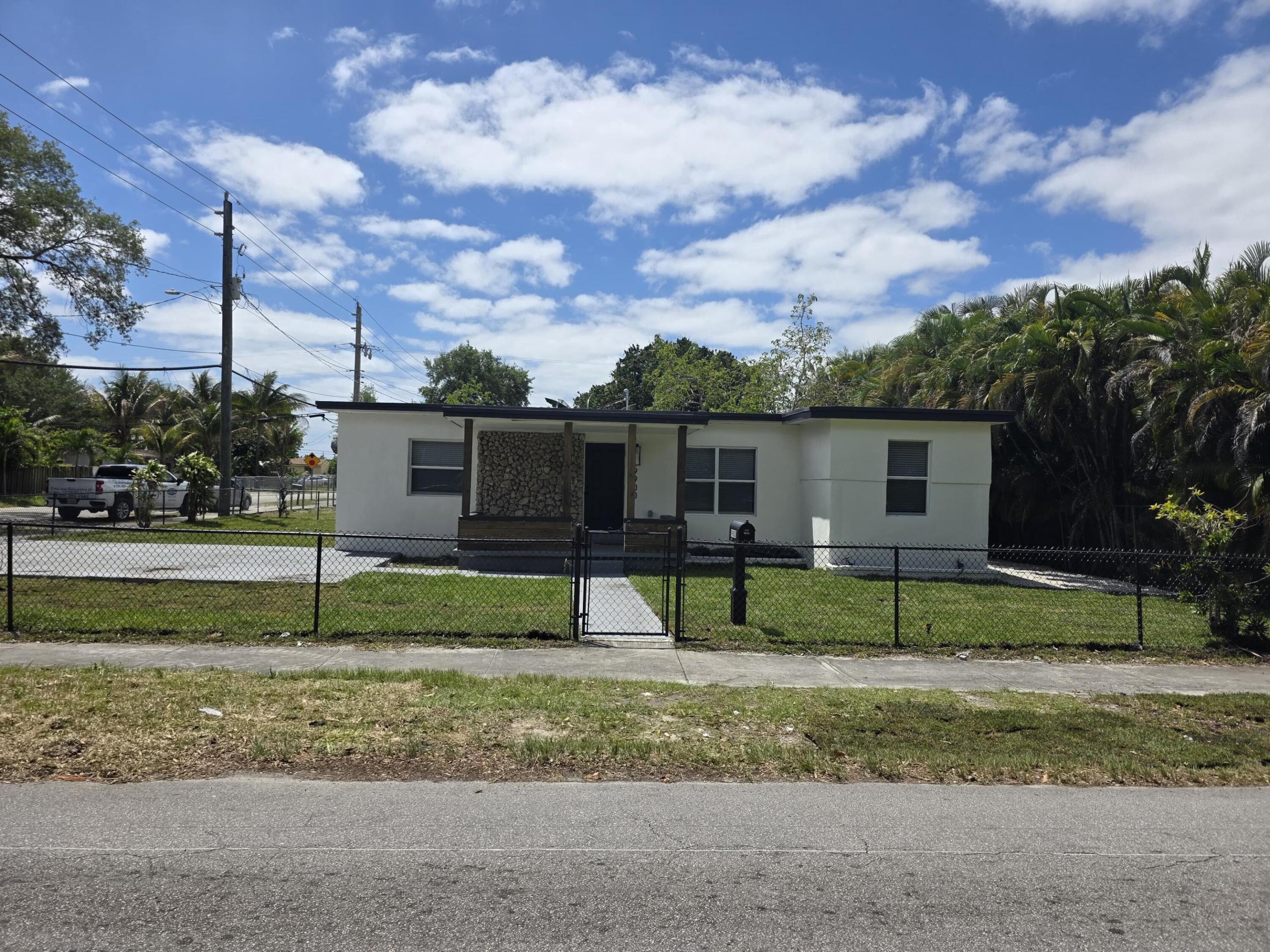 Miami photo 1