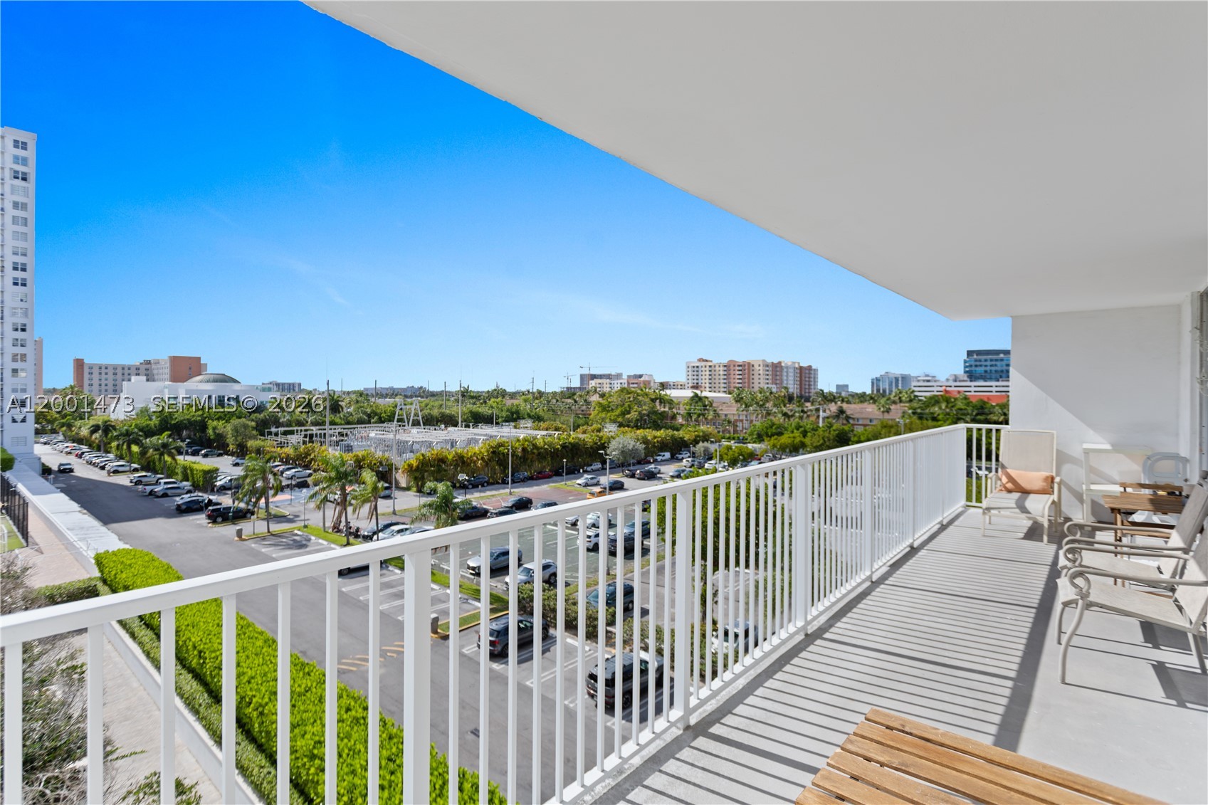 Aventura photo 1