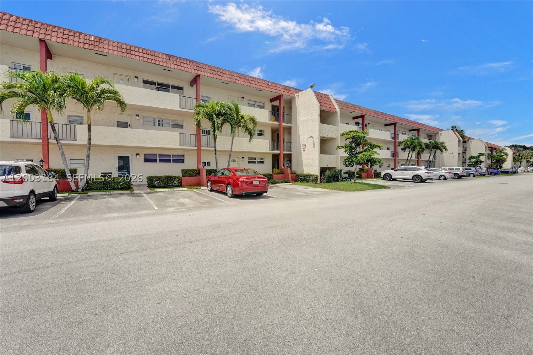 Pembroke Pines photo 1