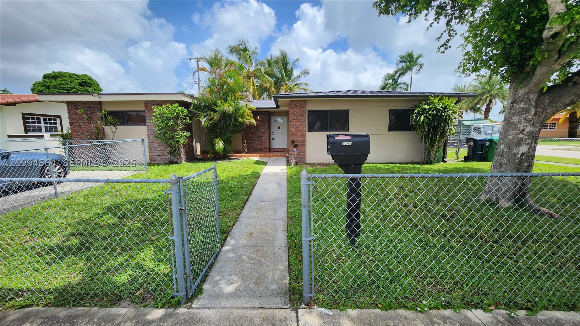 Hialeah photo 1