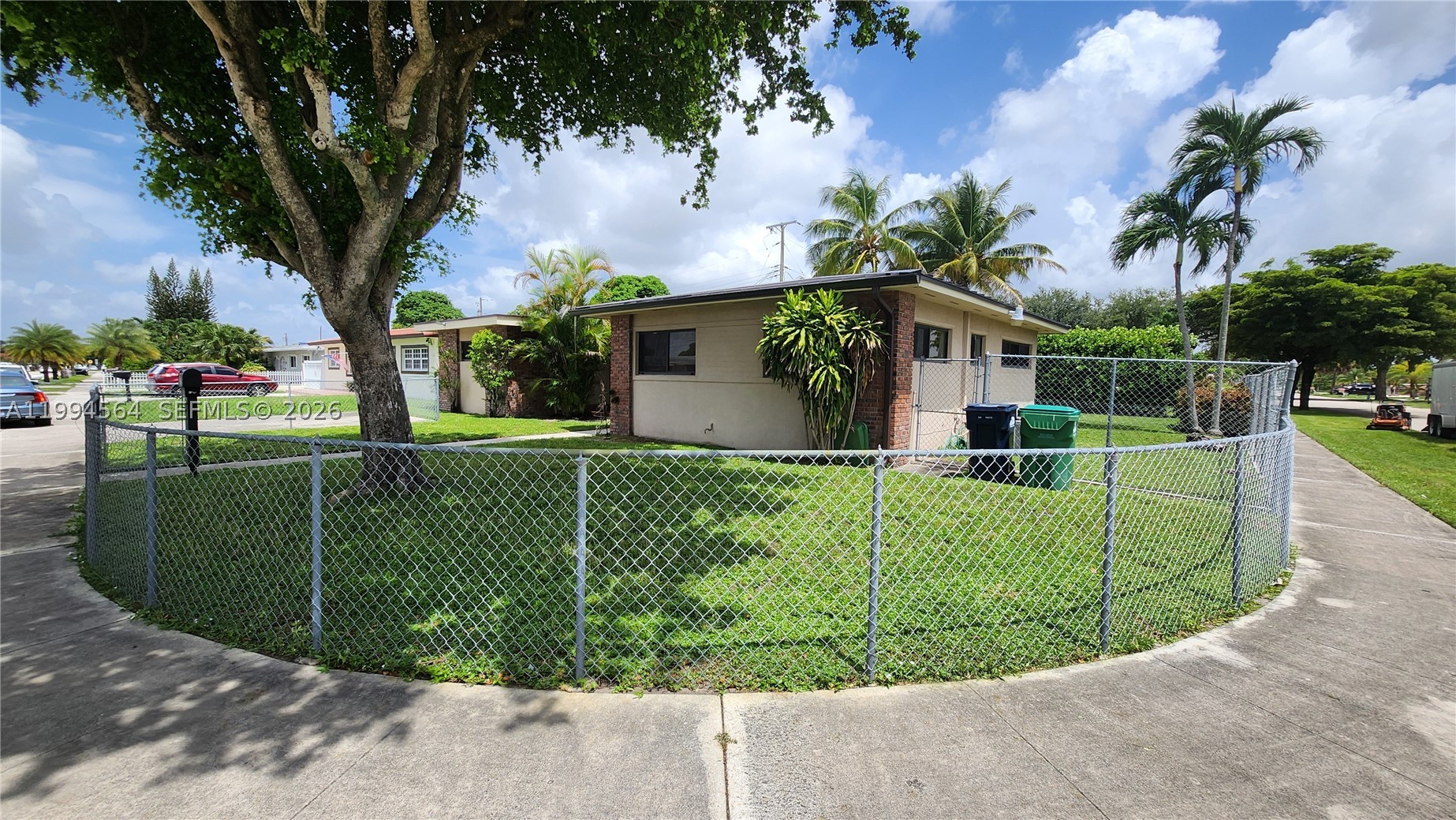 Hialeah photo 2