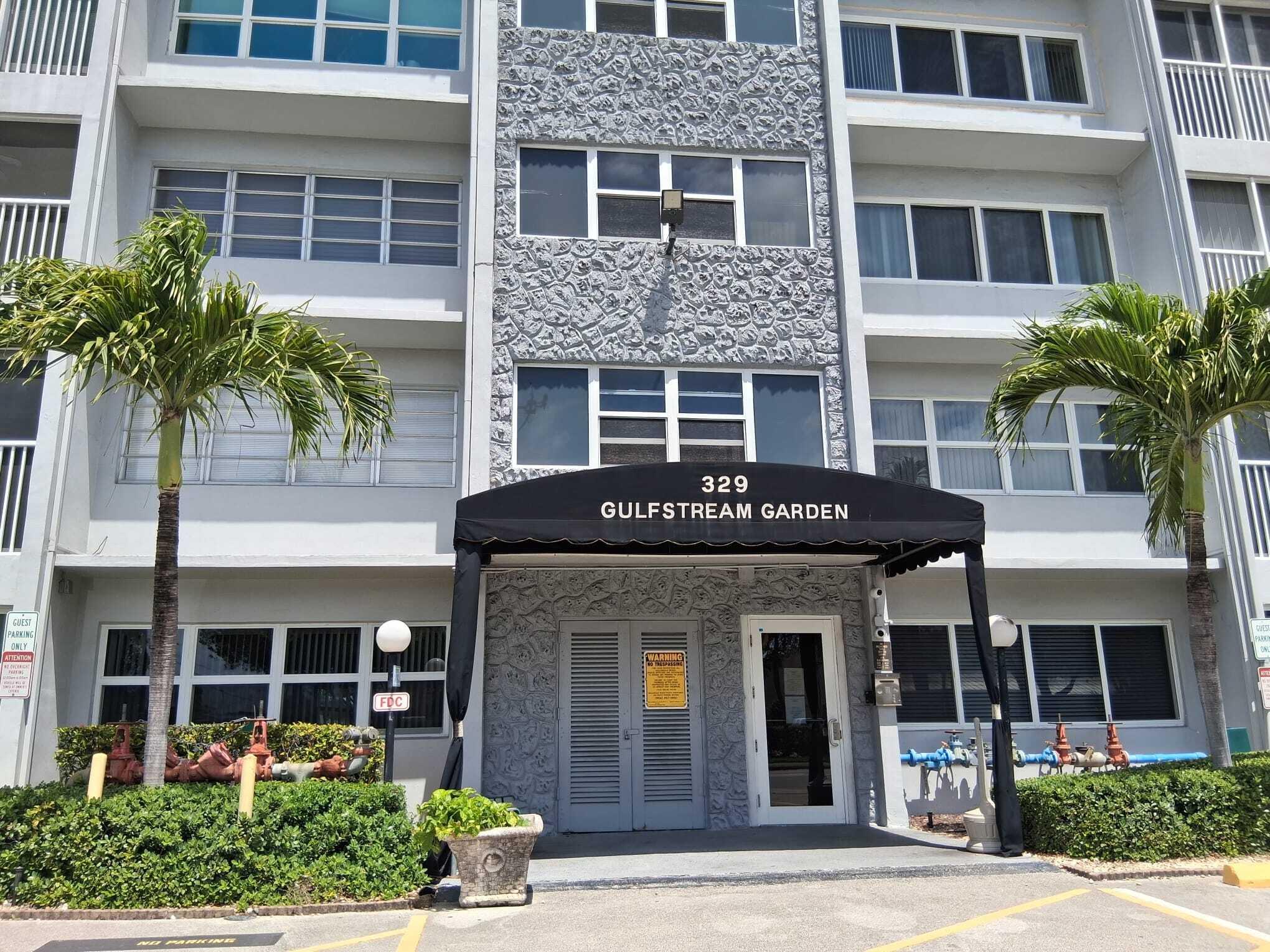 Hallandale Beach photo 1