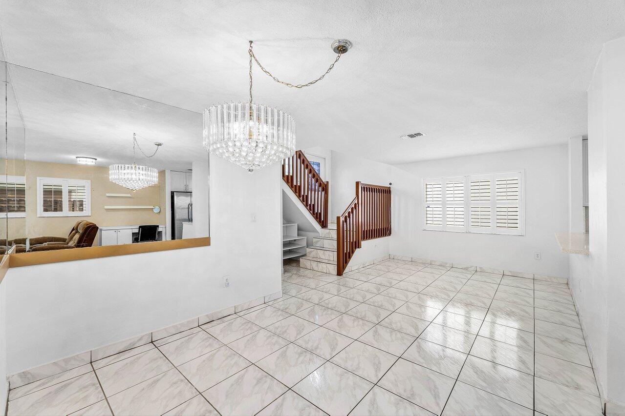 Pembroke Pines photo 5