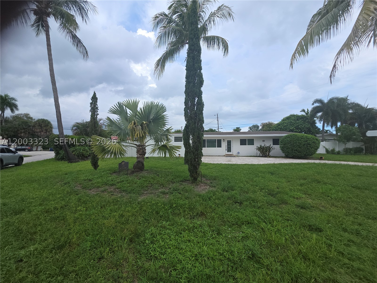 Wilton Manors photo 4