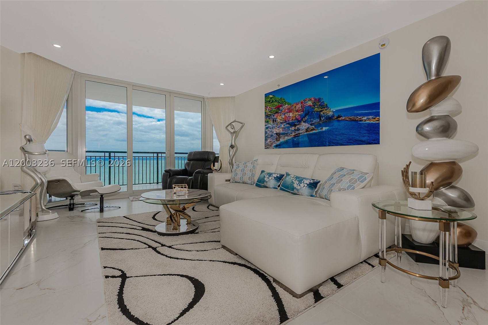 Sunny Isles Beach photo 2