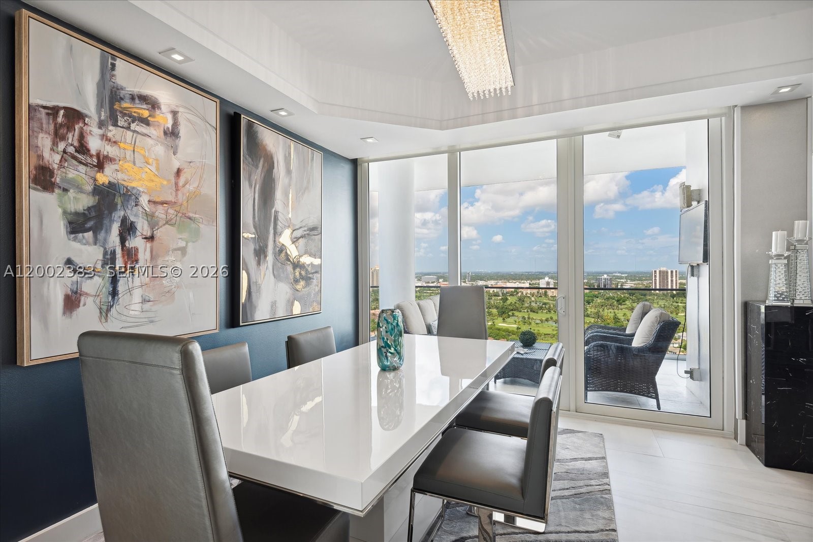 Aventura photo 5