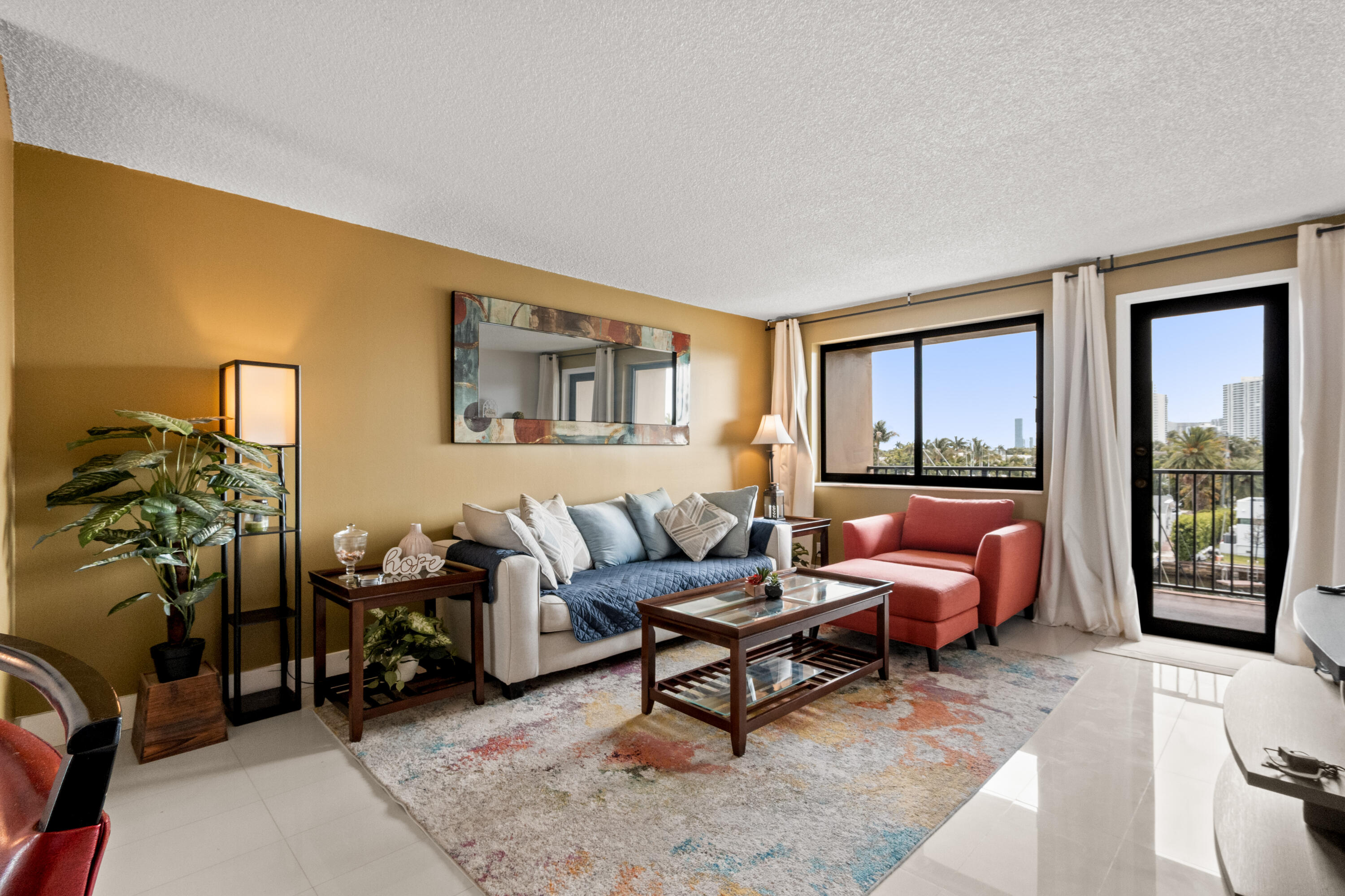 Hallandale Beach photo 4
