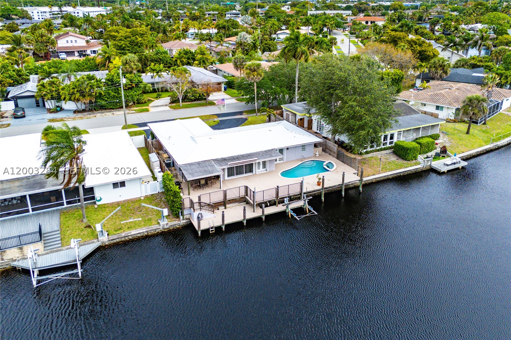 Wilton Manors photo 1