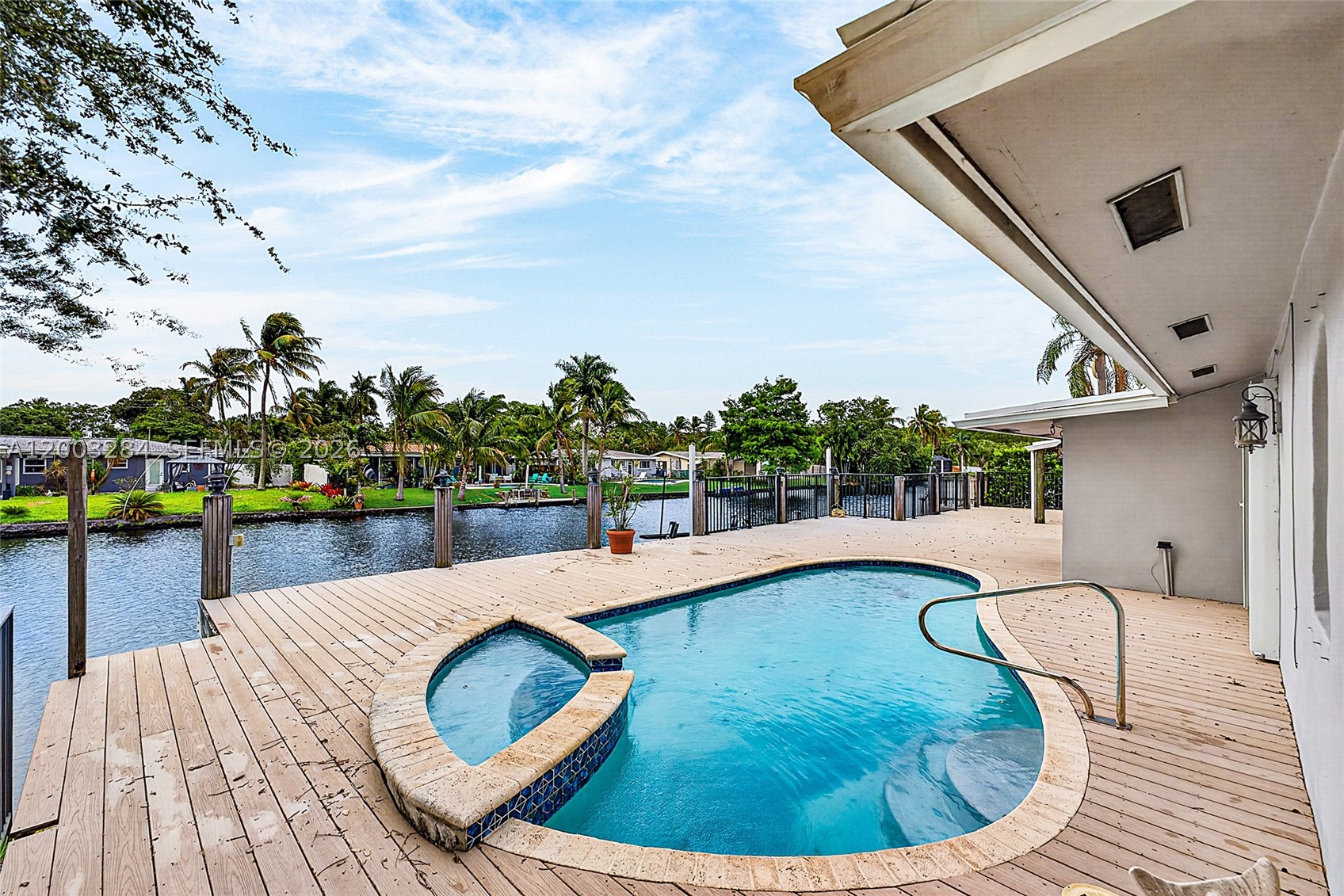 Wilton Manors photo 5