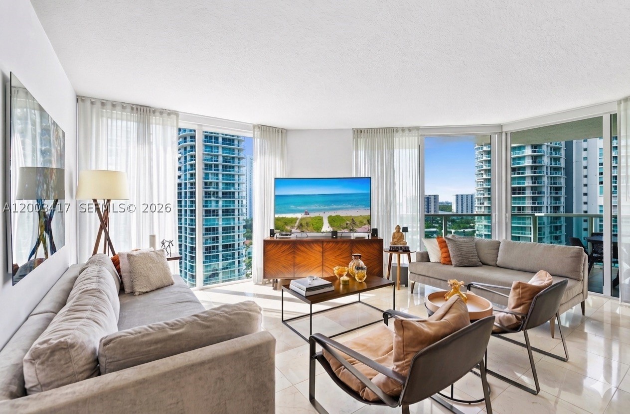Sunny Isles Beach photo 4