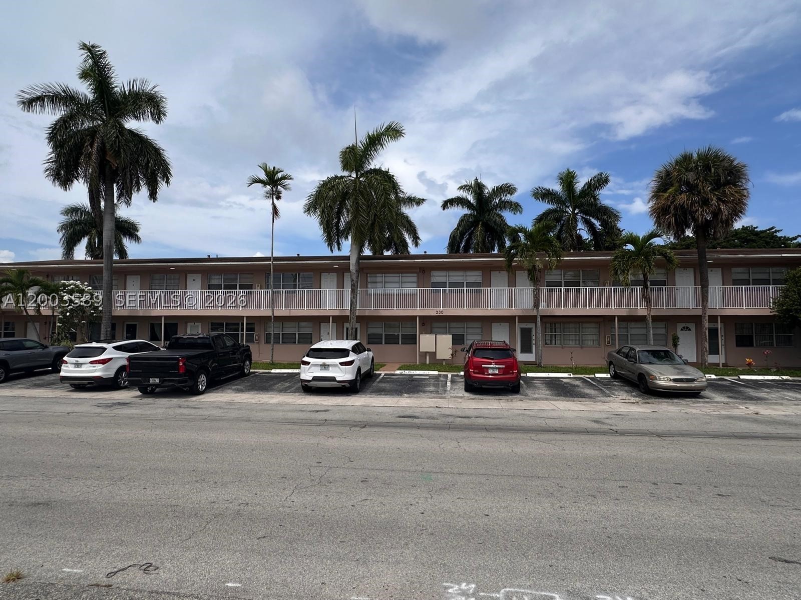 Hallandale Beach photo 1