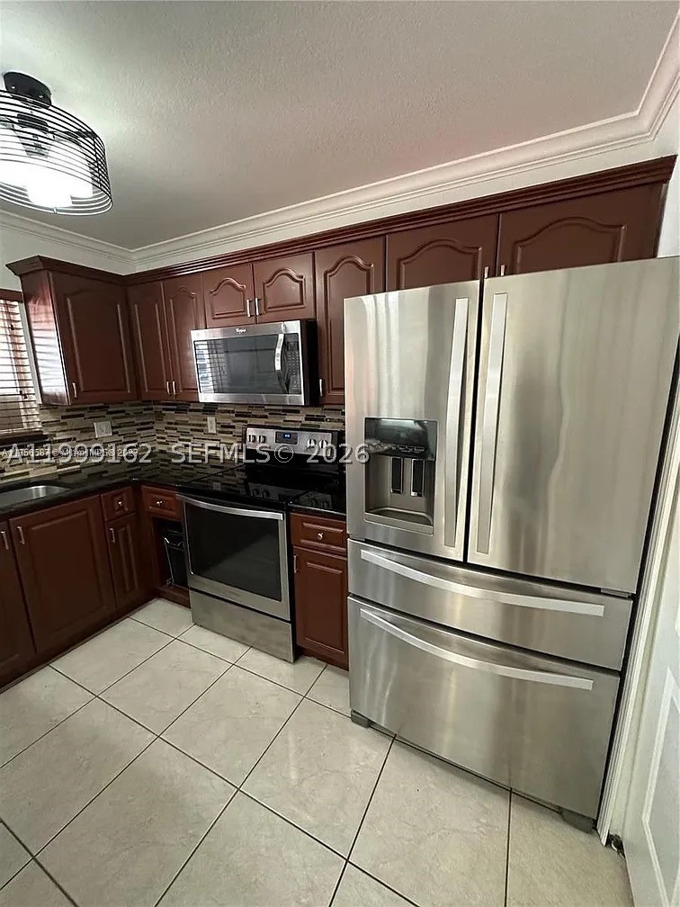 Miami Gardens photo 3