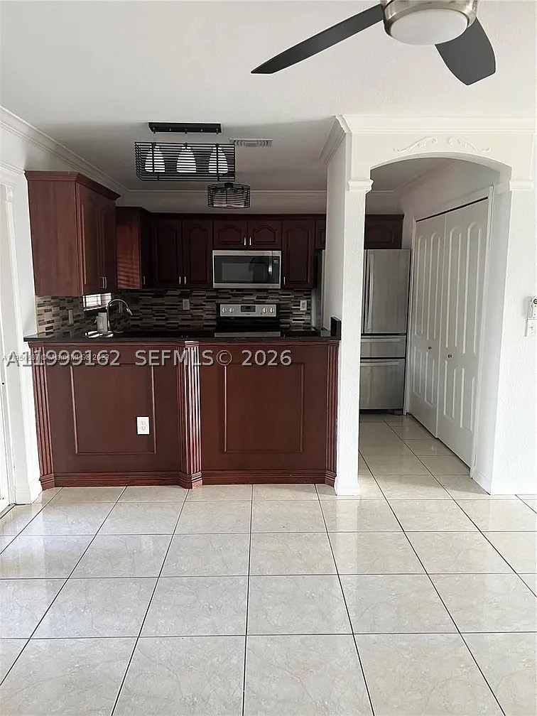 Miami Gardens photo 4