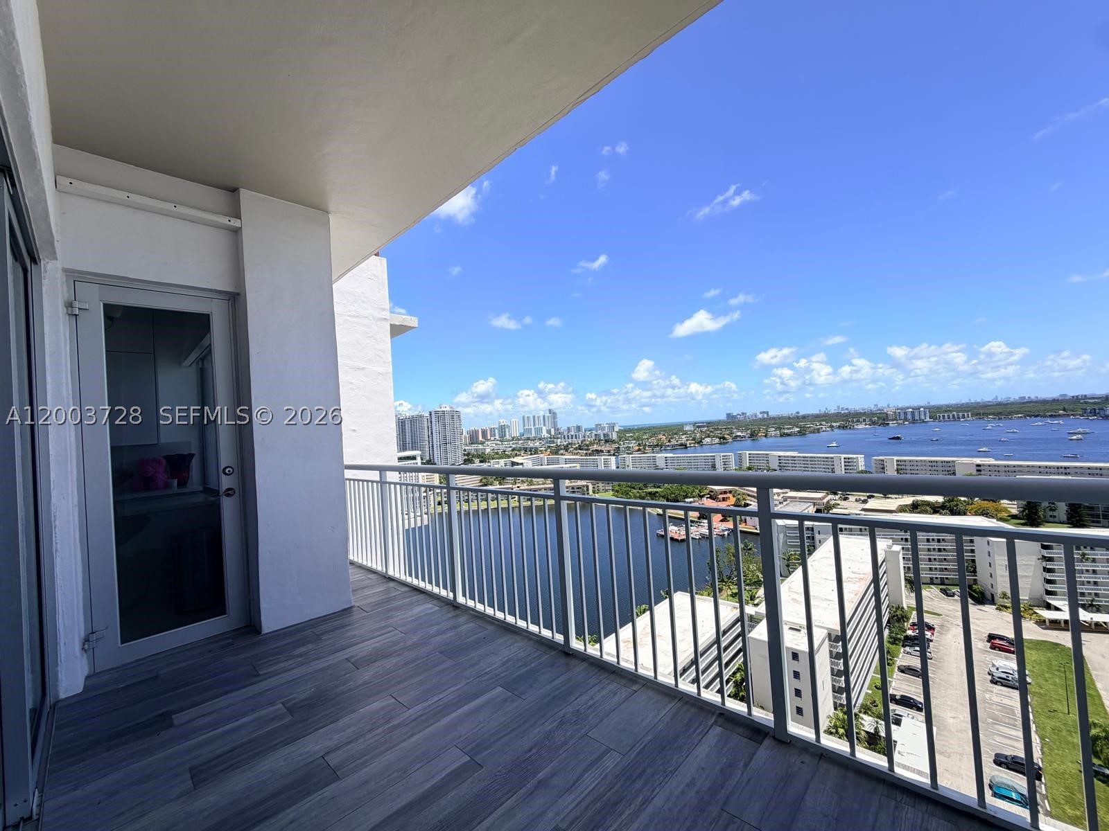 Aventura photo 5