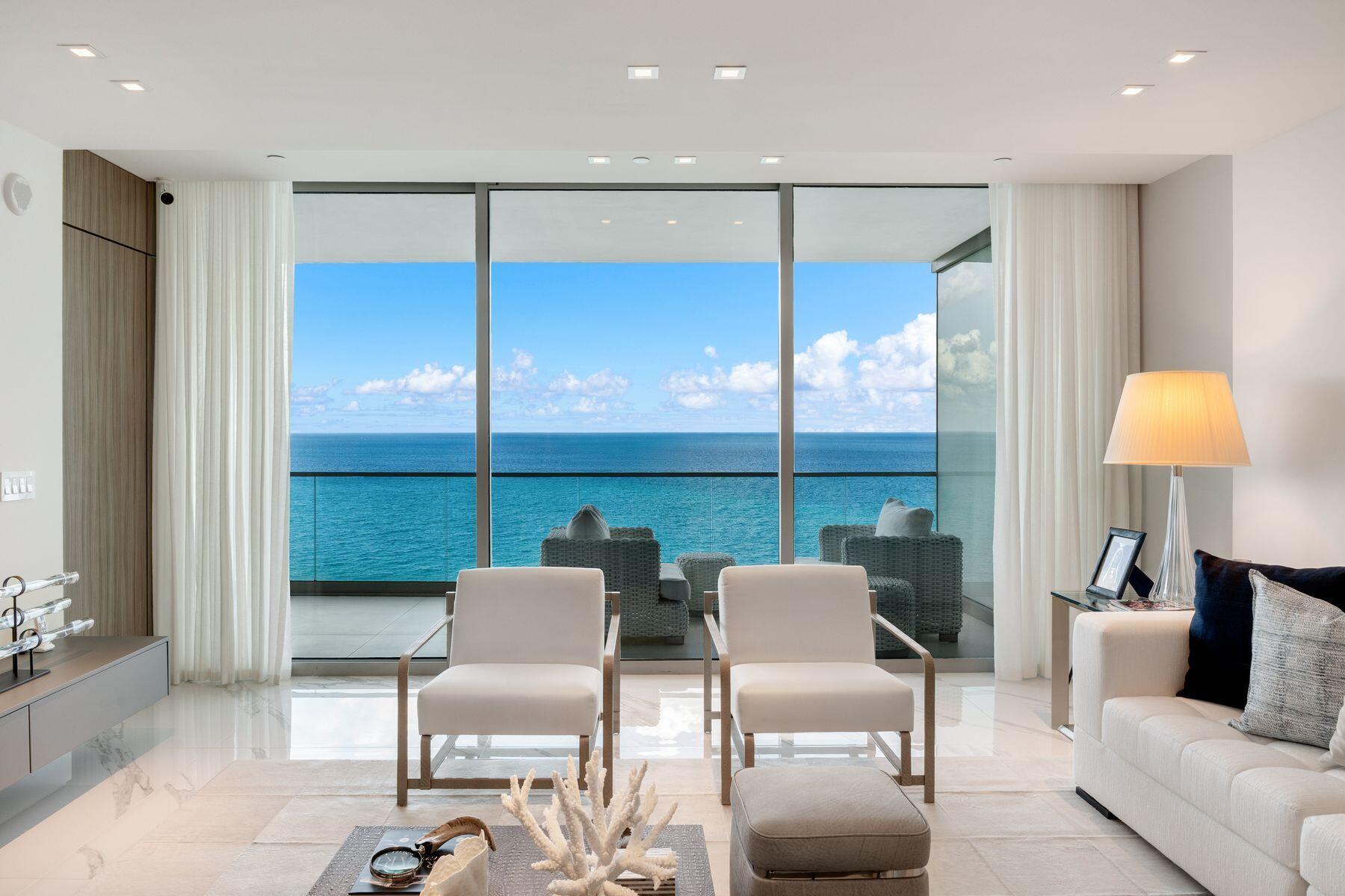 Bal Harbour photo 2