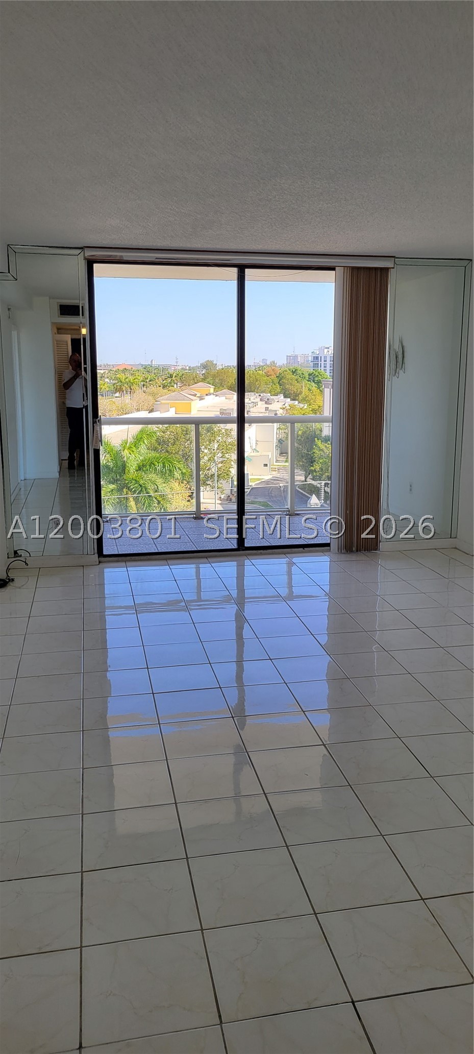 North Miami photo 1