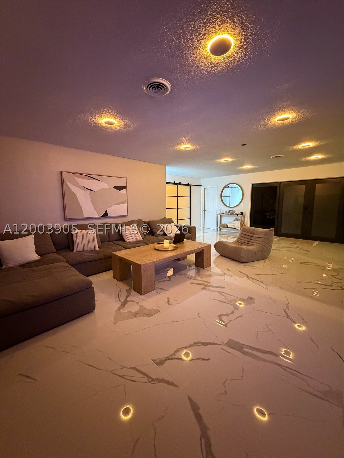 North Miami Beach photo 3