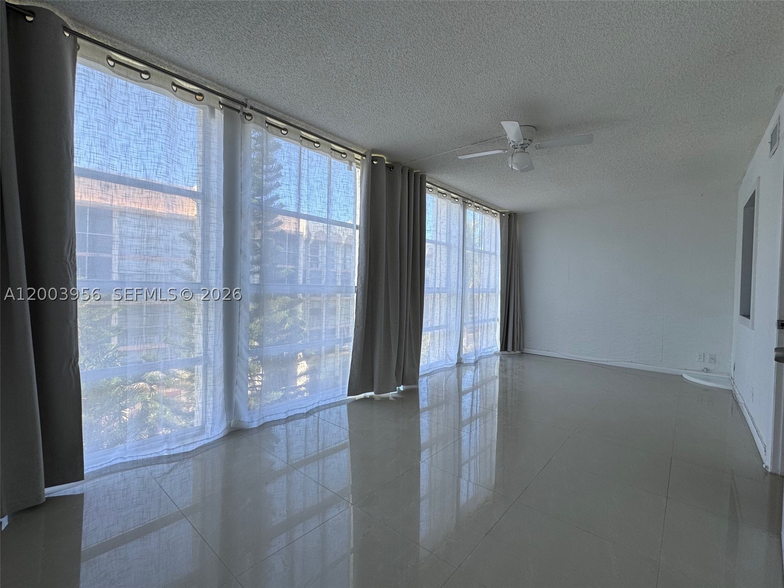 Hallandale Beach photo 4