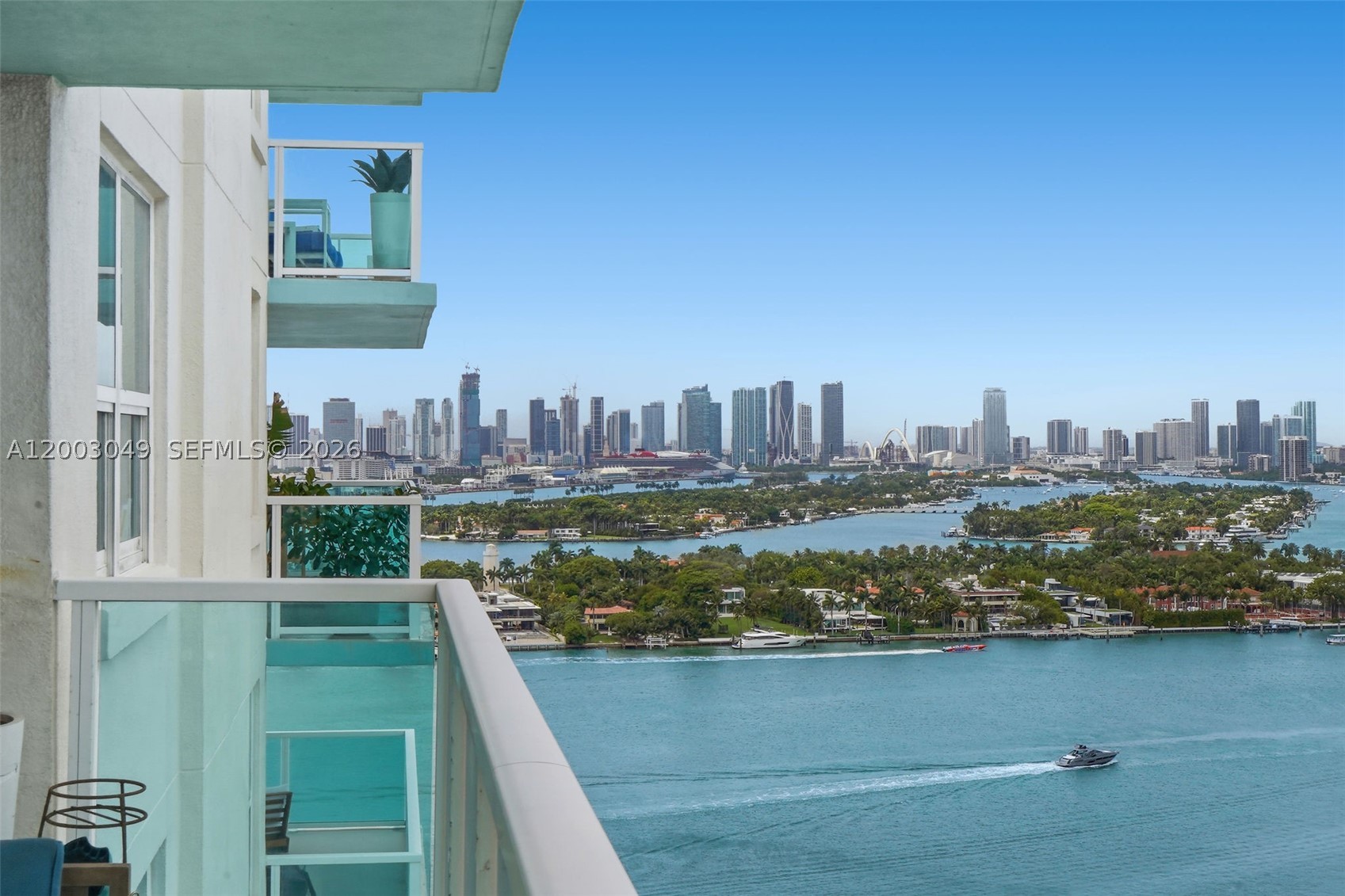 Miami Beach photo 1
