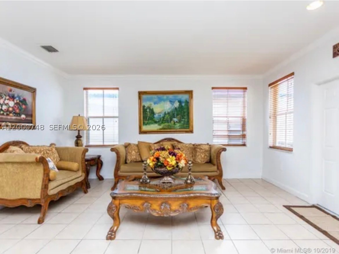 Hialeah photo 5