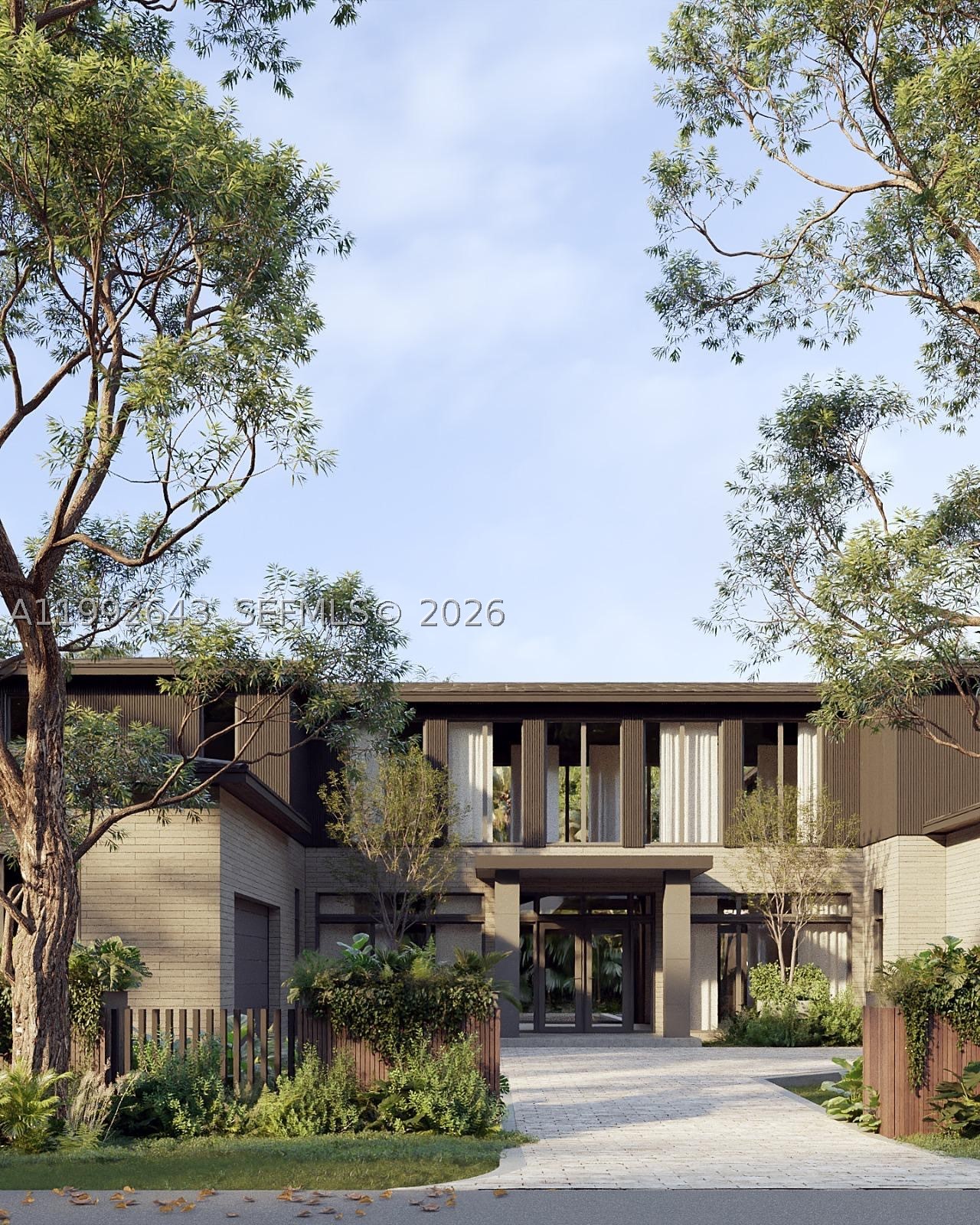 Pinecrest photo 2