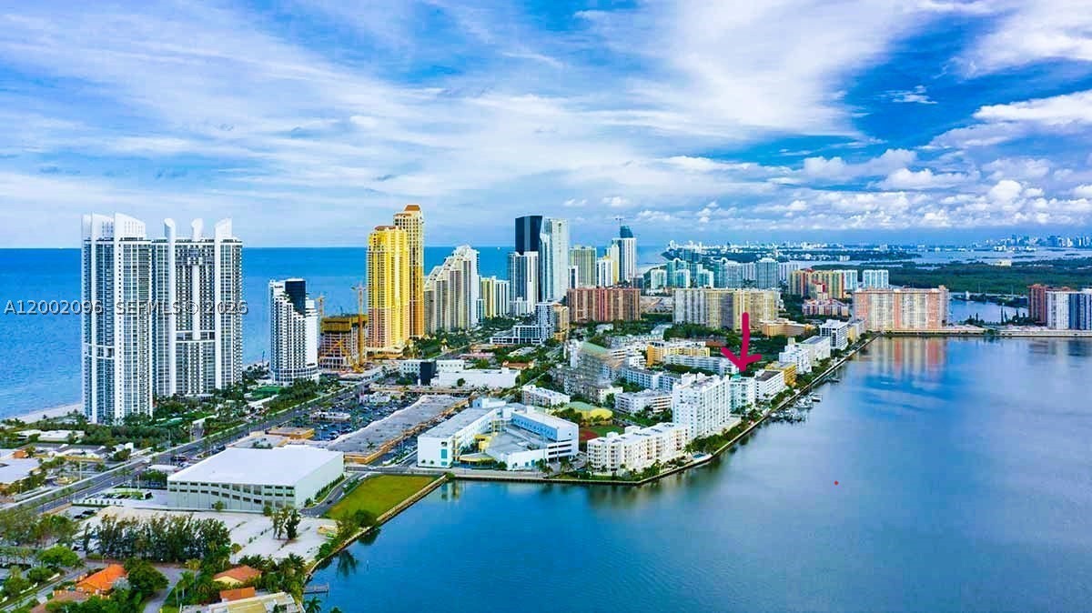 Sunny Isles Beach photo 2