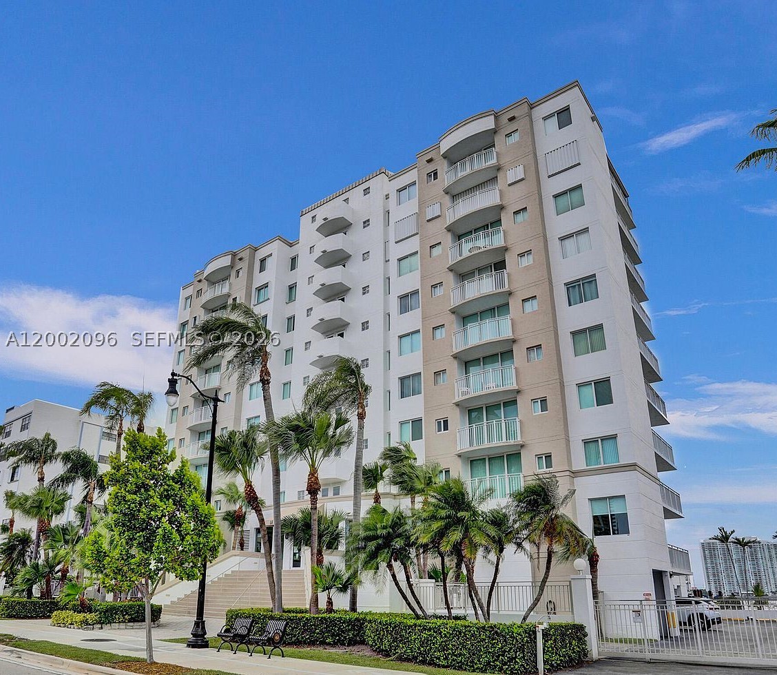 Sunny Isles Beach photo 4