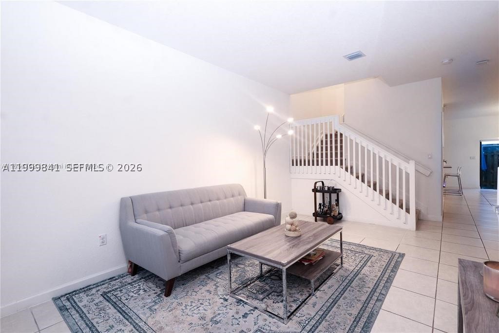 Pembroke Pines photo 4