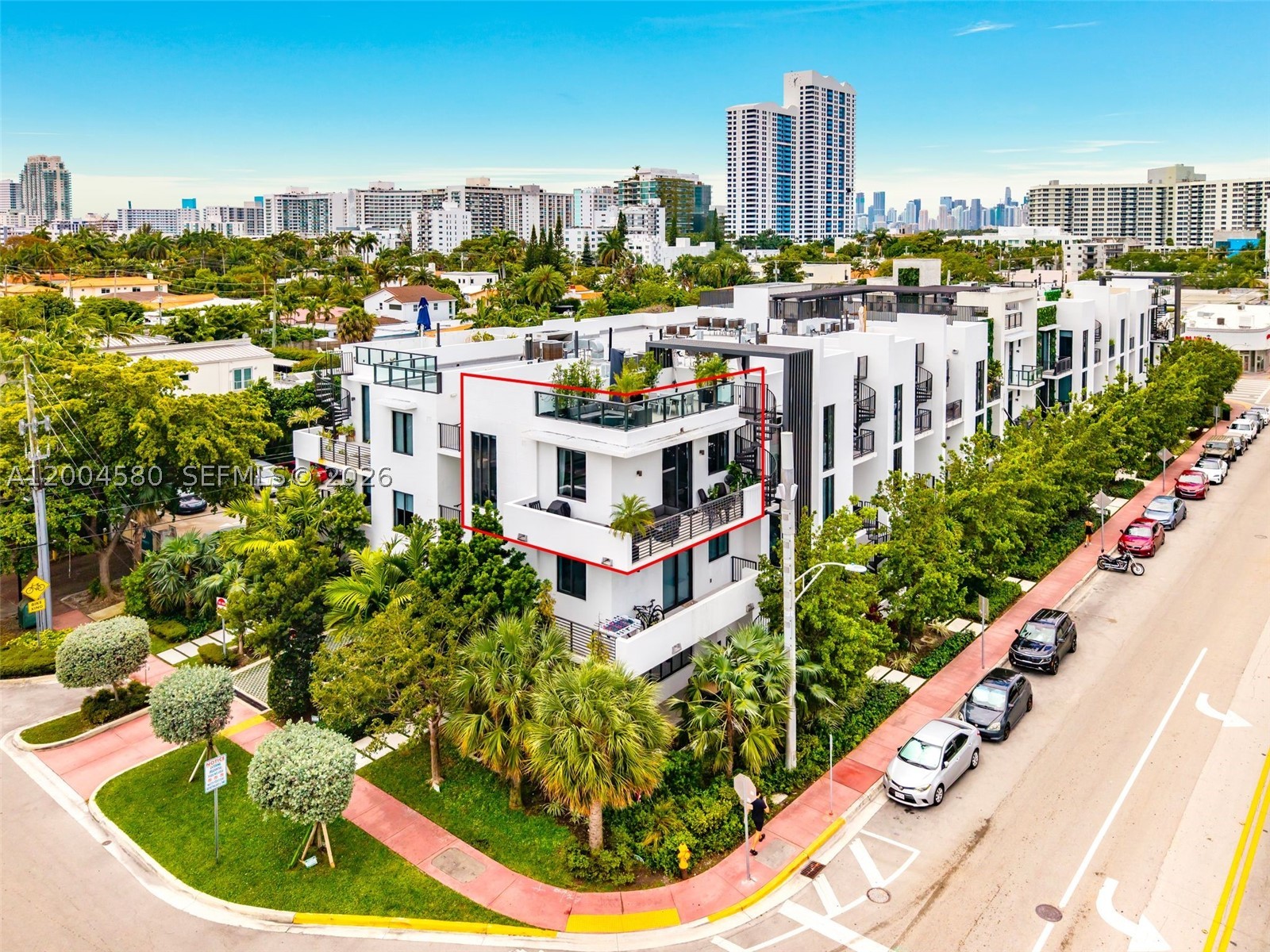 Miami Beach photo 1
