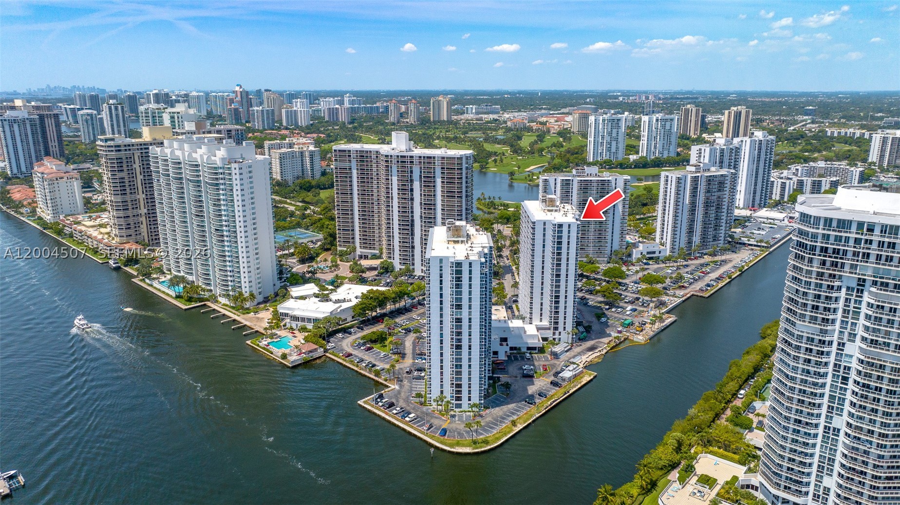 Aventura photo 3