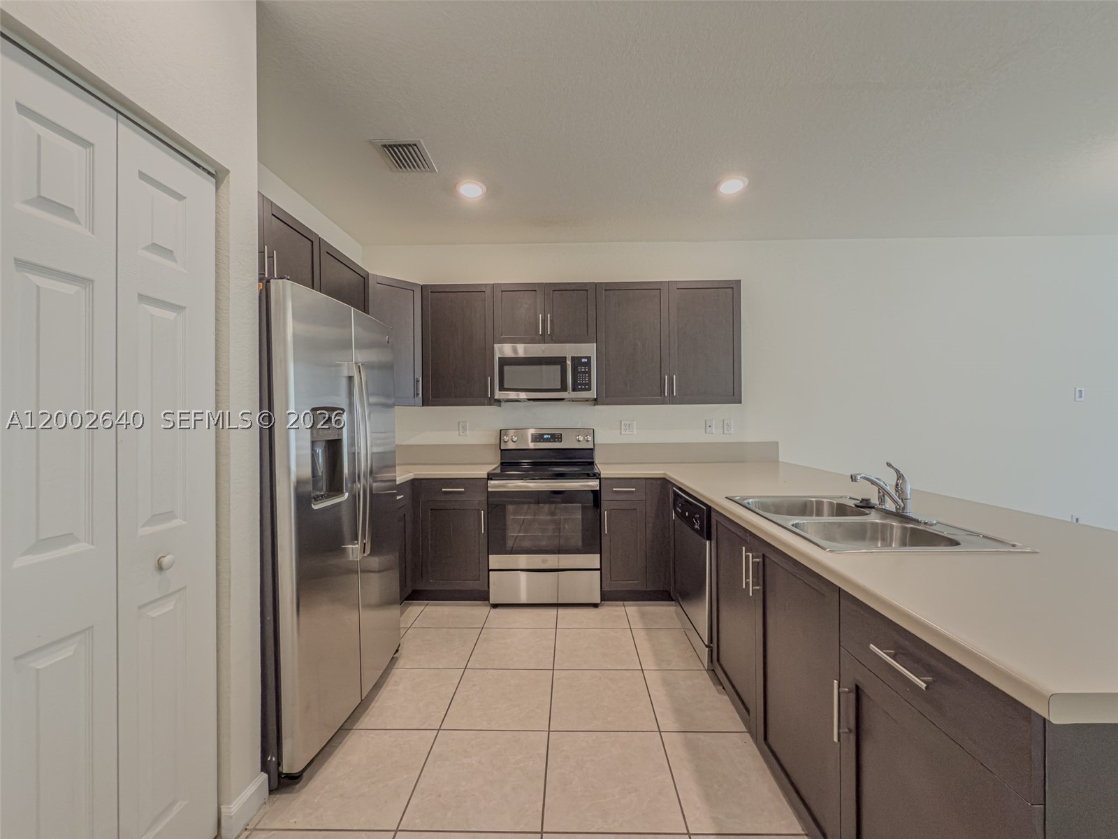 Miami Lakes photo 2