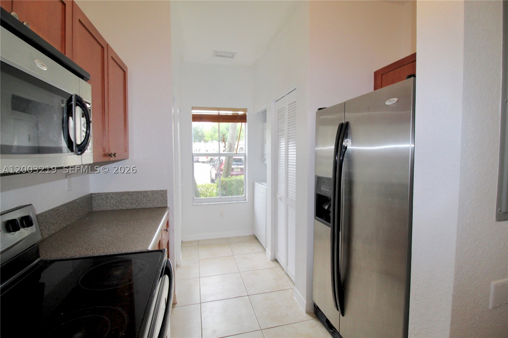 Miramar photo 5