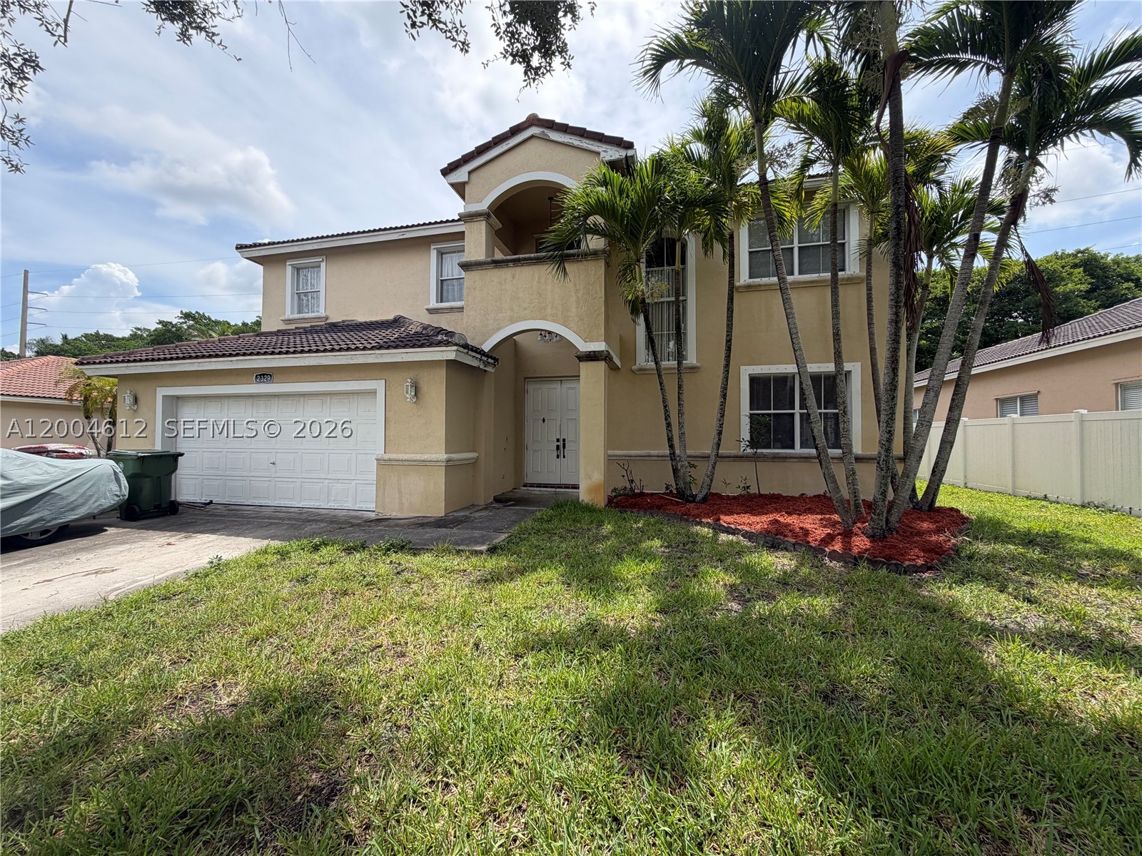 Pembroke Pines photo 2