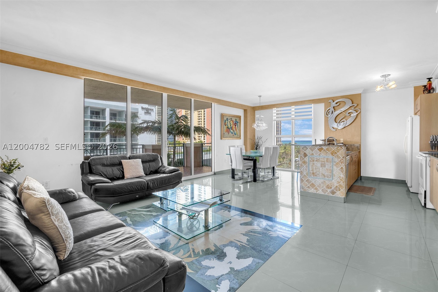 Sunny Isles Beach photo 2