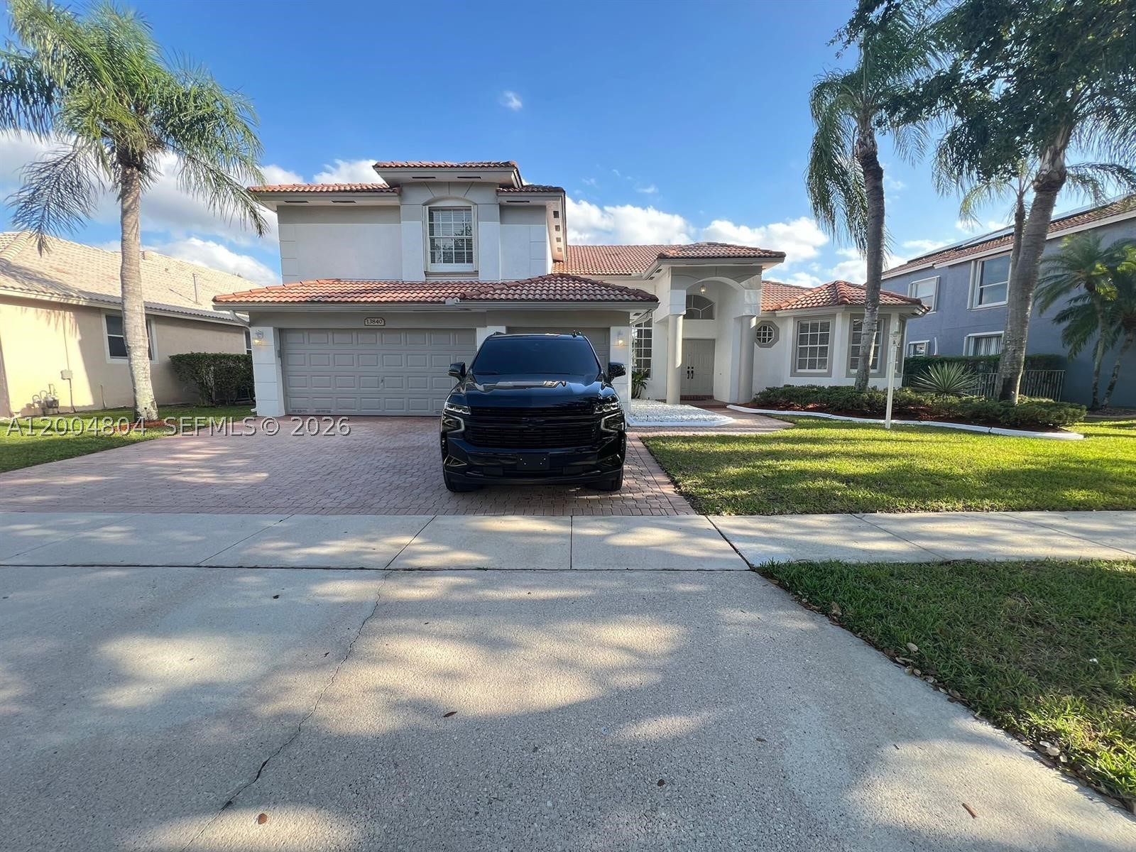 Pembroke Pines photo 1