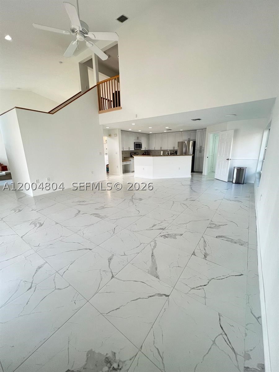 Pembroke Pines photo 4