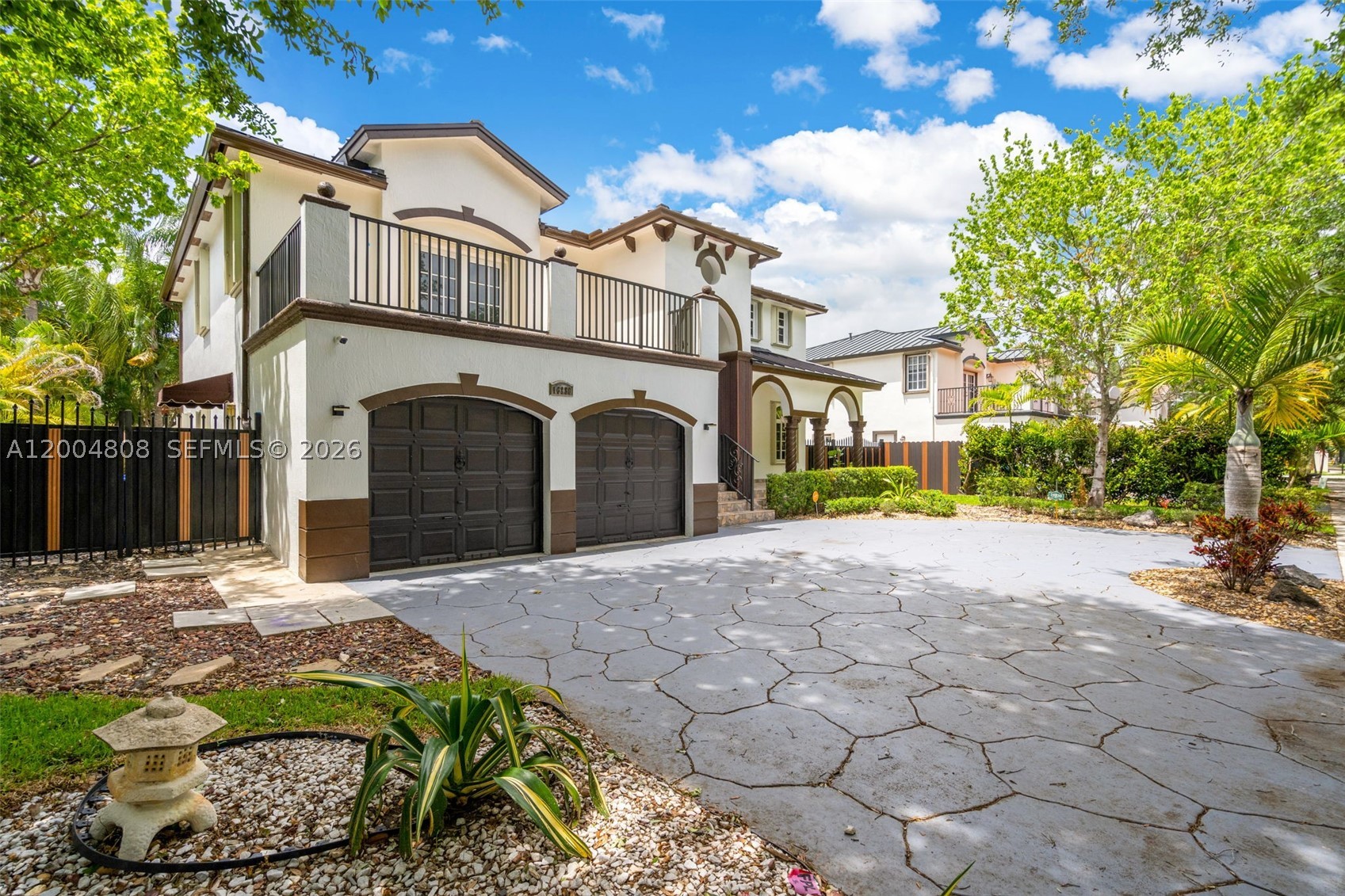 Miami Lakes photo 5