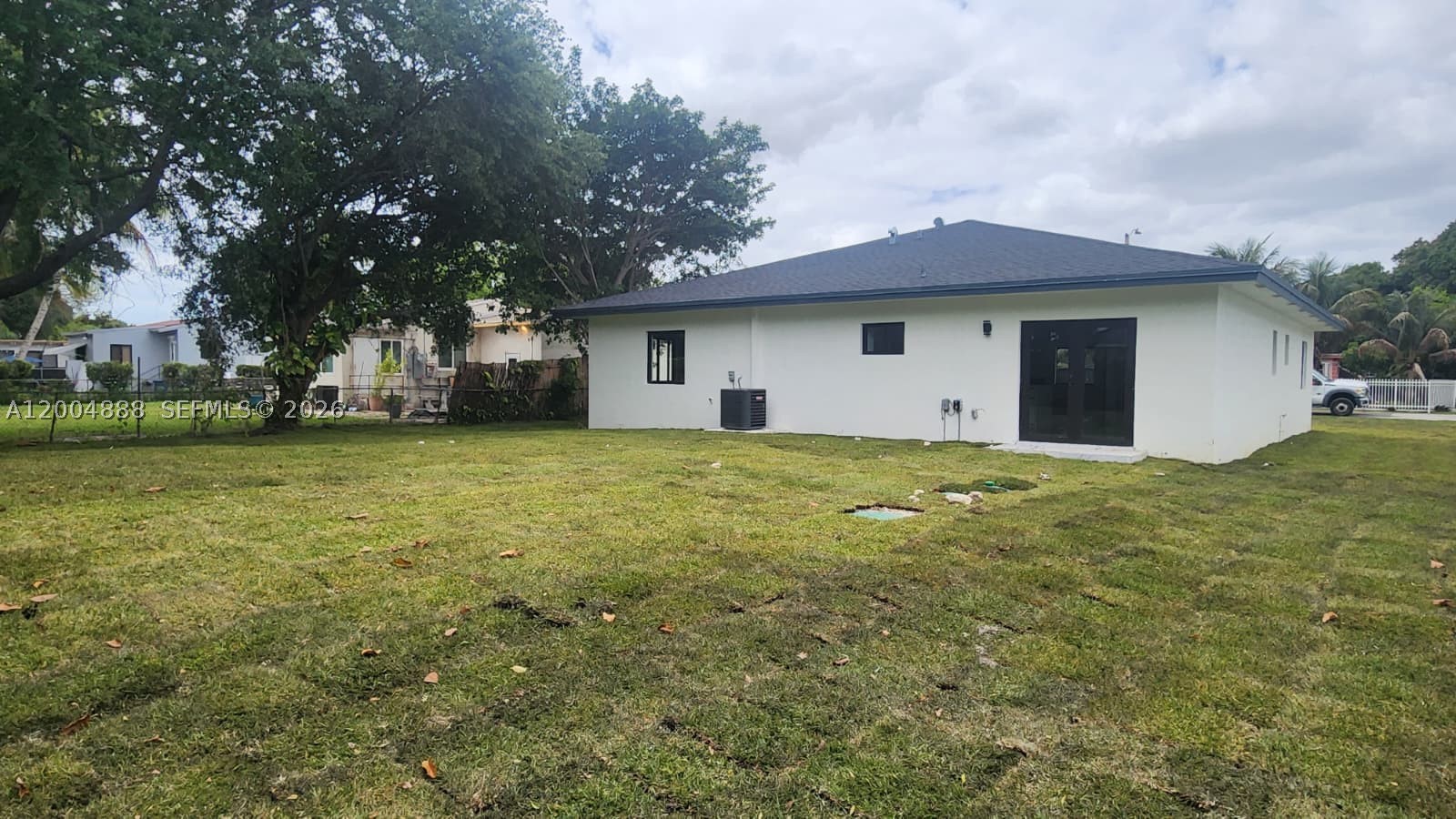 North Miami Beach photo 1