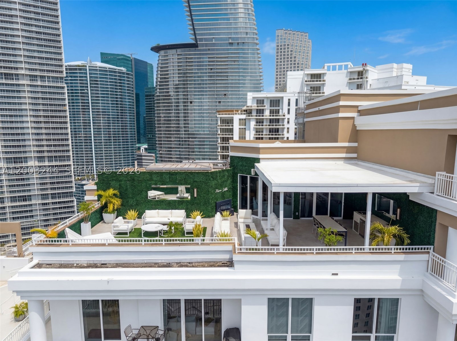 Miami photo 1